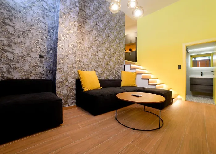 Luxenest Apartment